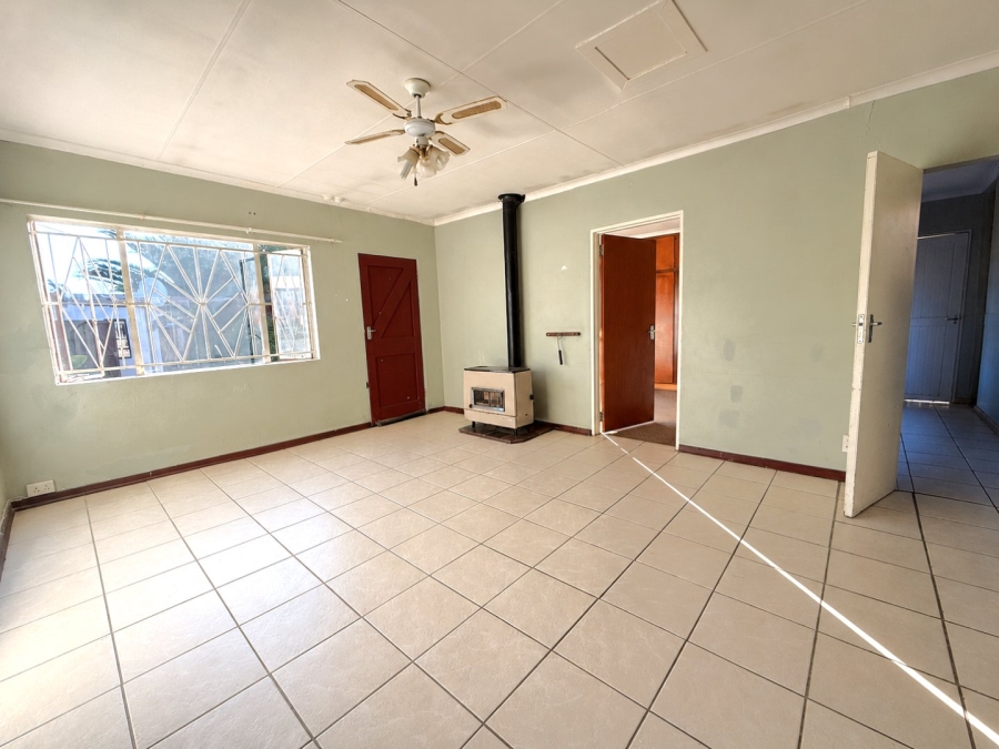 4 Bedroom Property for Sale in Wilgehof Free State